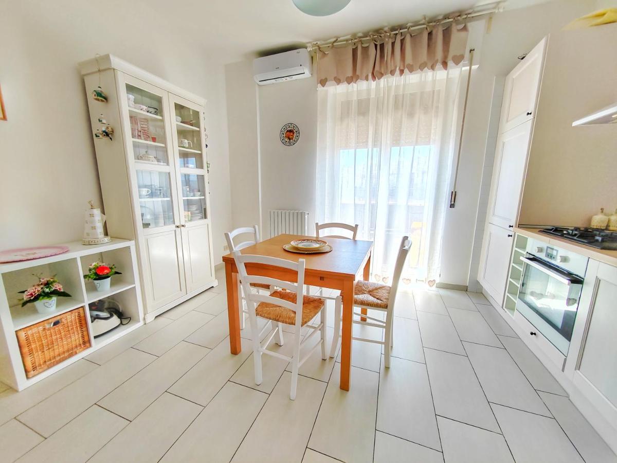 דירות מונופולי Dimora Sea View מראה חיצוני תמונה