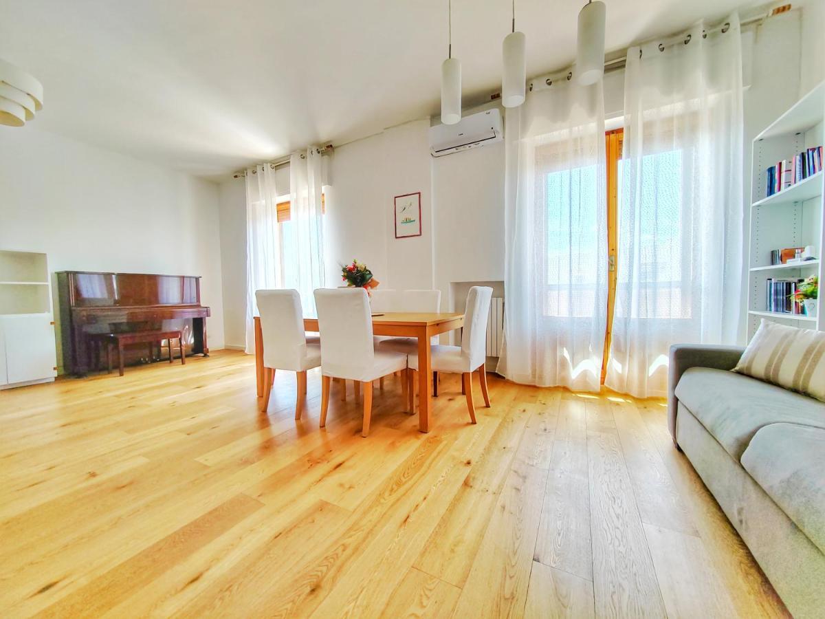 דירות מונופולי Dimora Sea View מראה חיצוני תמונה